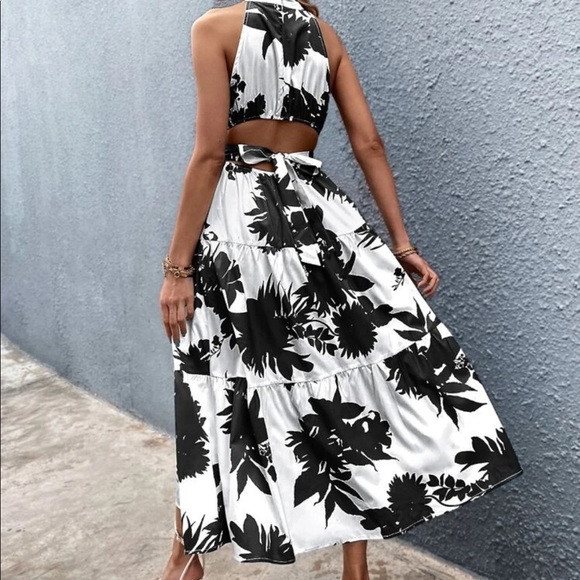 Boho floral plants cutout back ruffle hem dress - Picture 3 of 8